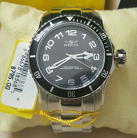 (1 LEFT IN STOCK)NEW! Invicta DRIVER watch.(FIRM)